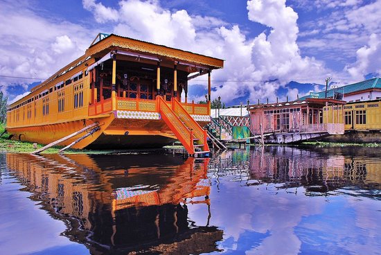 Kashmir Tour Packages